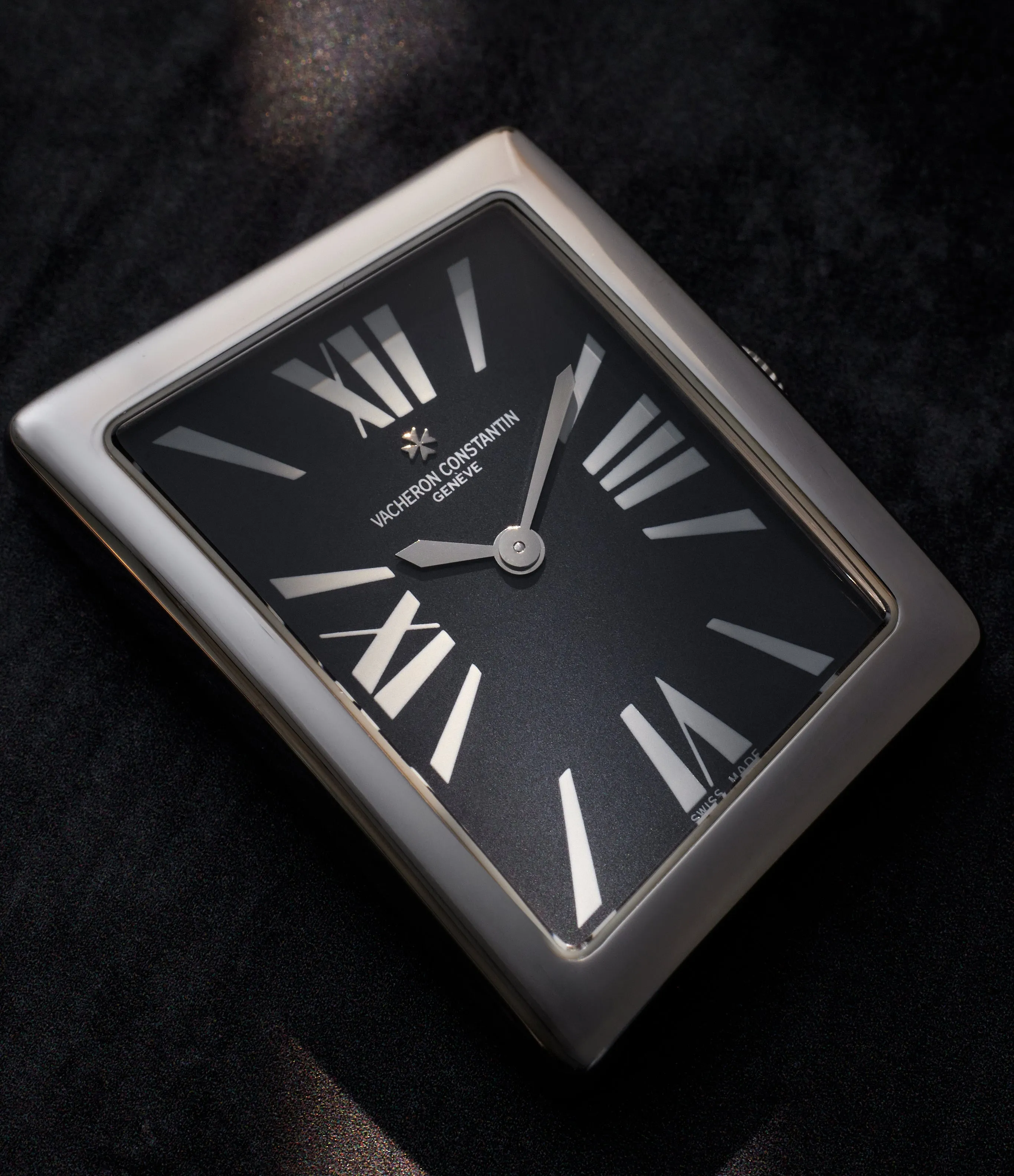 1972 Asymmetric | Ref. 37010 | White Gold