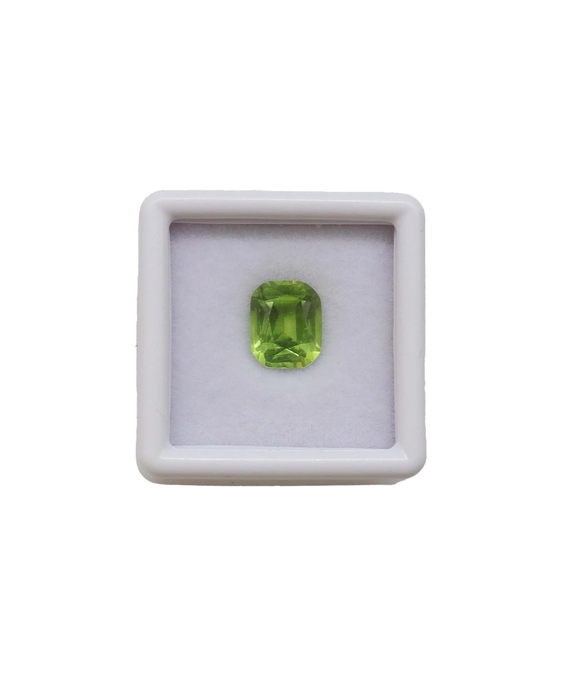 2.50ct Cushion Peridot DXBD0010