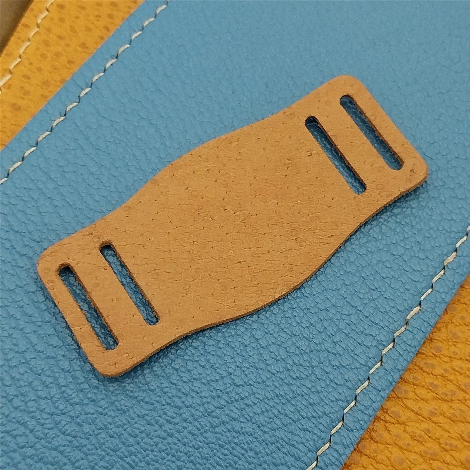 5/8" USA Veg-Tanned Pigskin Slip Through Pad for 1&2 piece Vintage Watch Strap