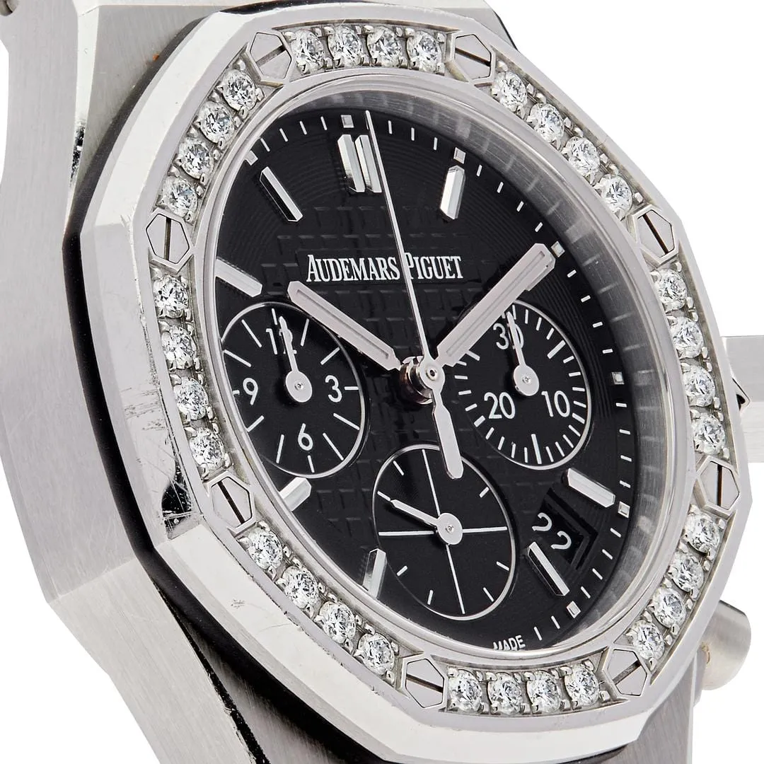 Audemars Piguet Royal Oak Offshore 26231ST.ZZ.D002CA.01 'Lady' Stainless Steel Black Dial Diamond Bezel (2018)