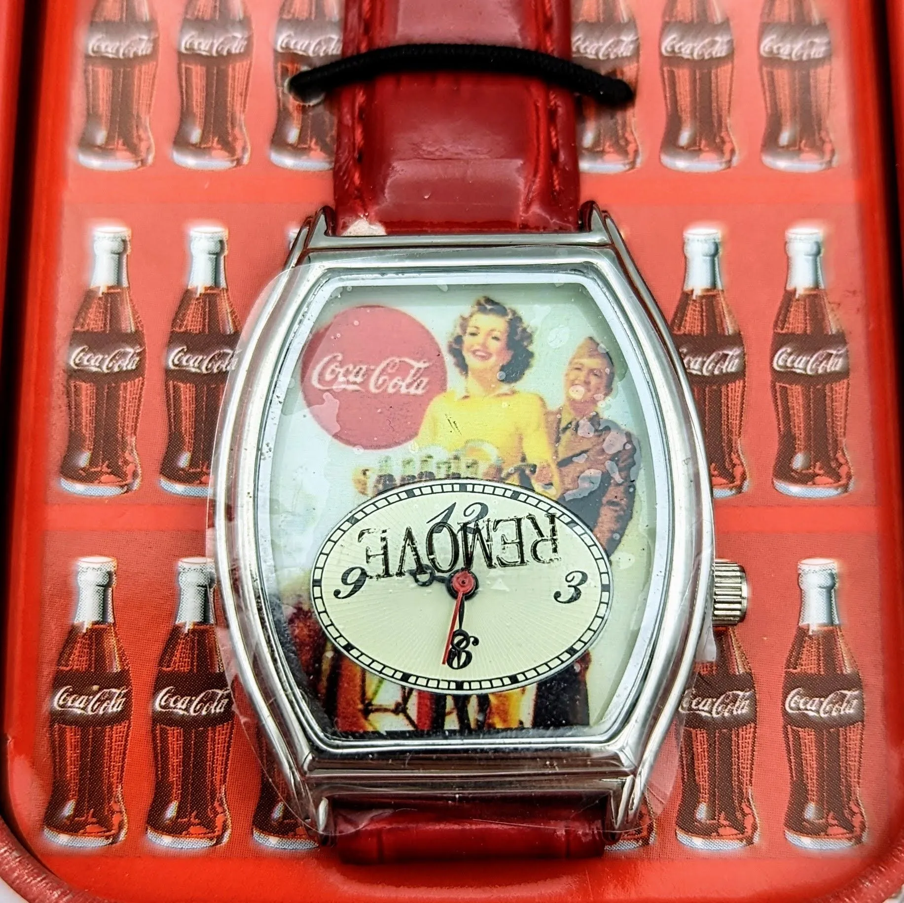 COCA-COLA Promotional Wristwatch Collectible Watch BOX & Papers!