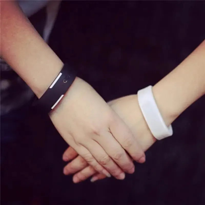 Electronic LED Digital Watch for Men Women Kids Stylish Silicone Bracelet