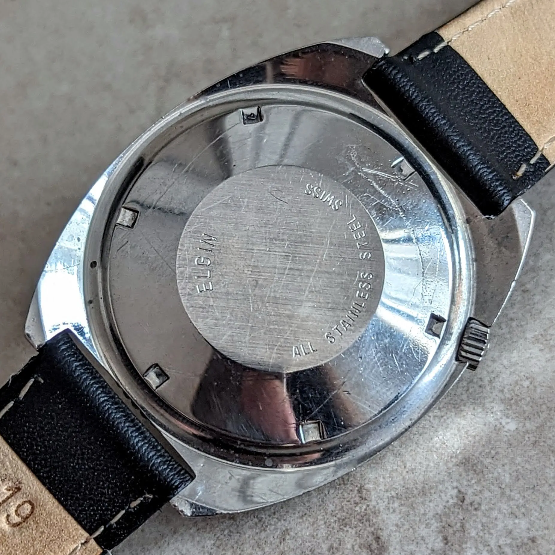 ELGIN Diver Automatic Wristwatch Day/Date Ref. WH103 Cal. FHF 909 Swiss Made Watch