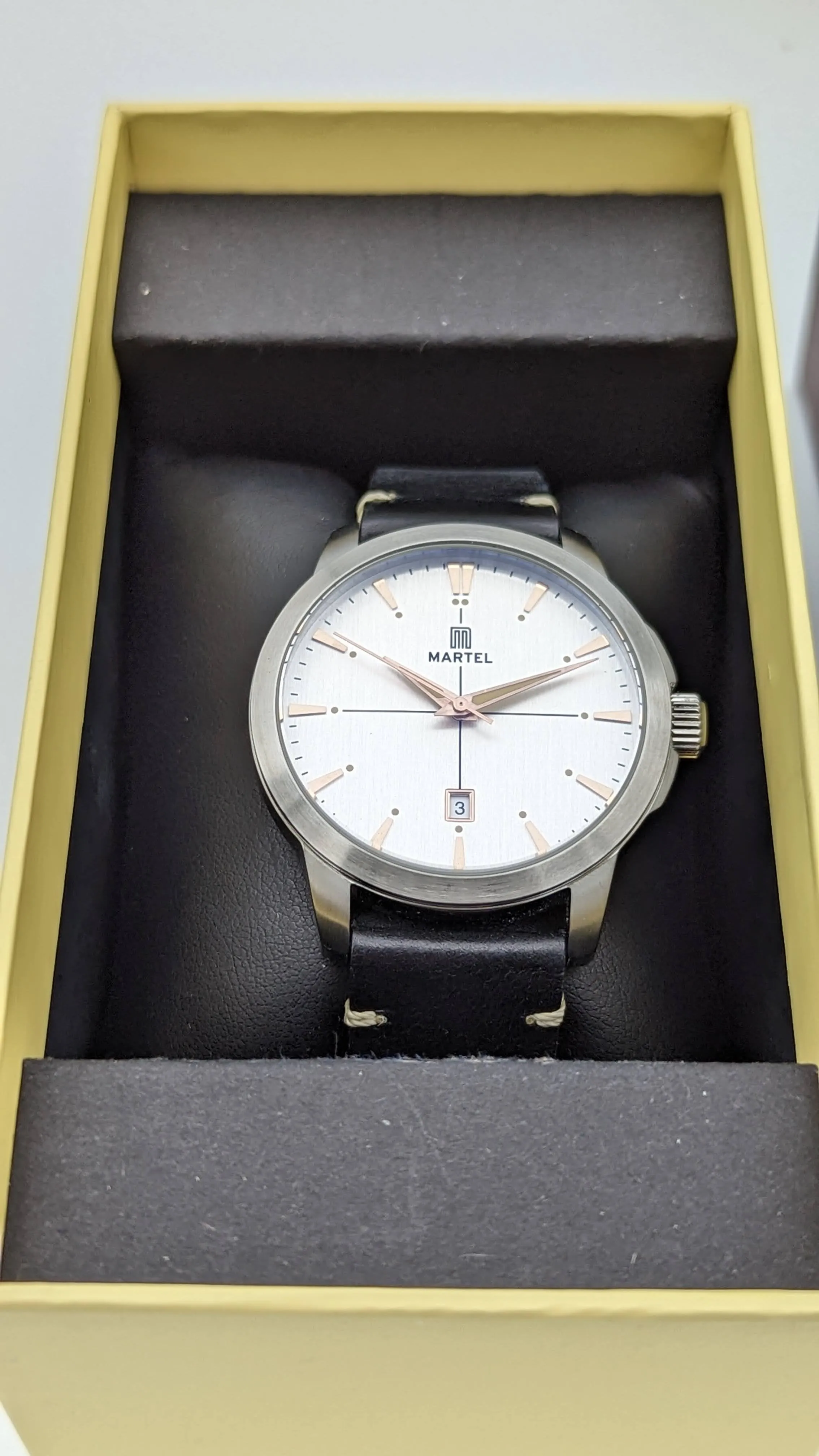 MARTEL Le Pont Wristwatch Luminous Date Display Watch Original Box & Papers!