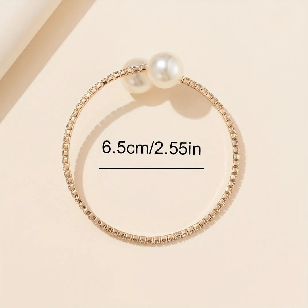 Minimalist Quartz Watch with PU Strap and Matching Bracelet