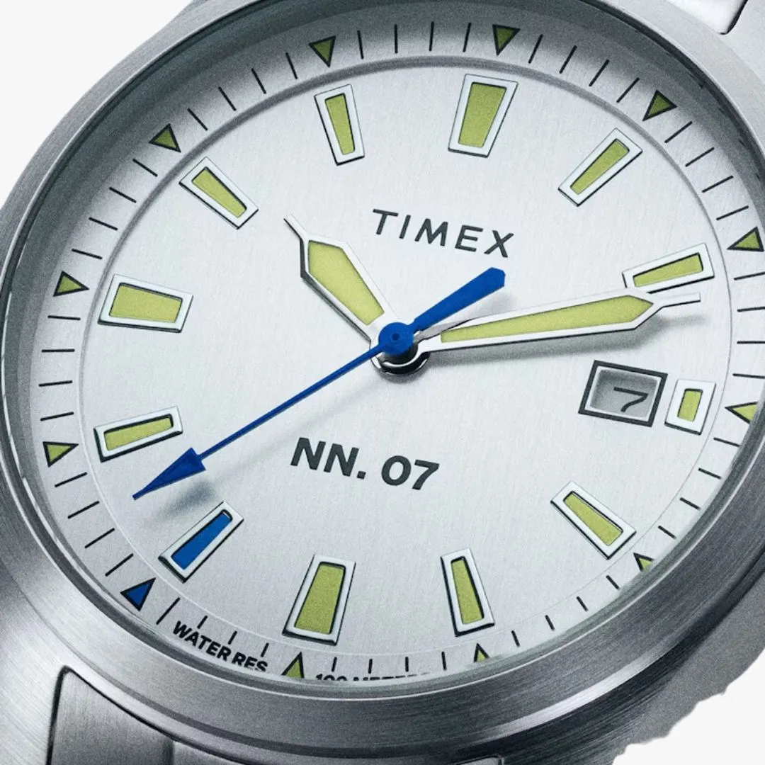 NN.07   TIMEX Stainless Steel Watch