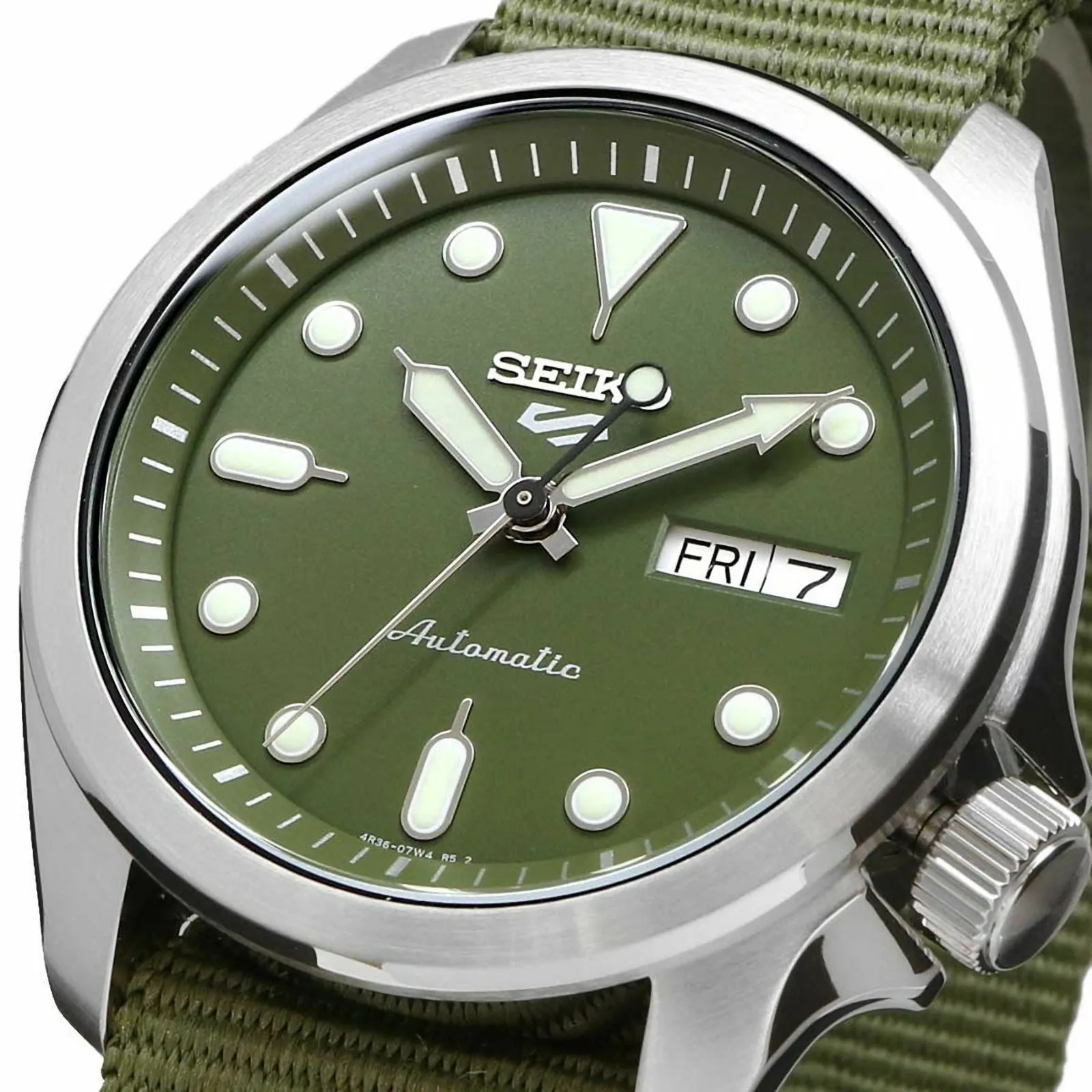 Seiko Gents Green Automatic Canvas Strap Watch