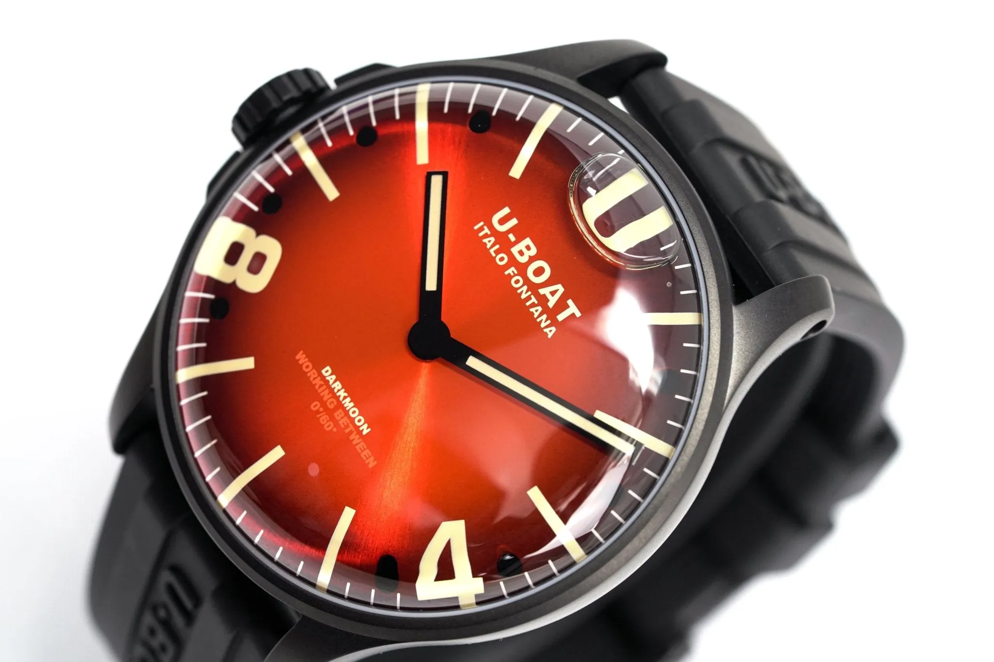 U-Boat Watch Darkmoon 44 Cardinal Red IP Black - 2022 EDITION 8697/B